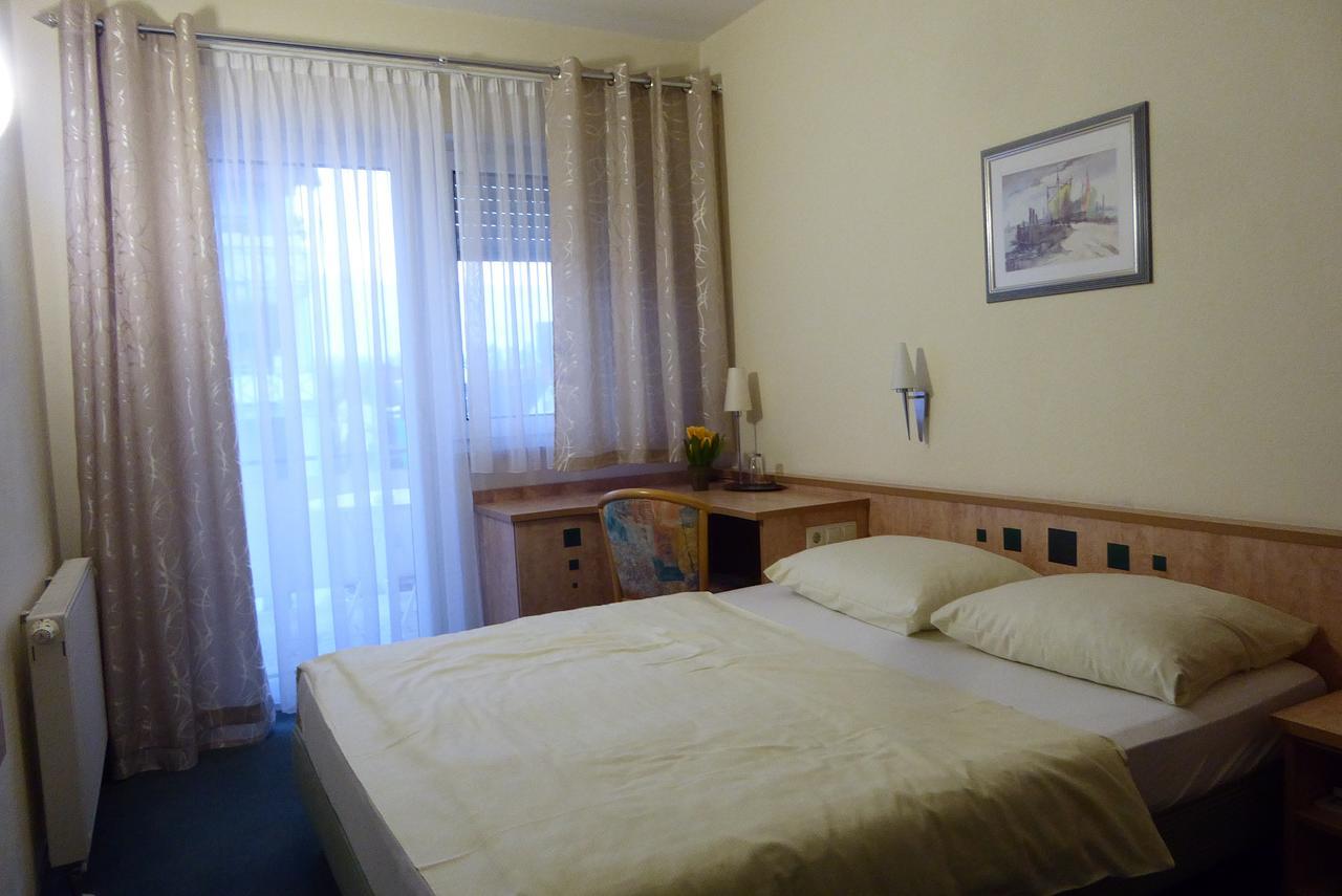 Hotel Ring Park Бухен Екстер'єр фото