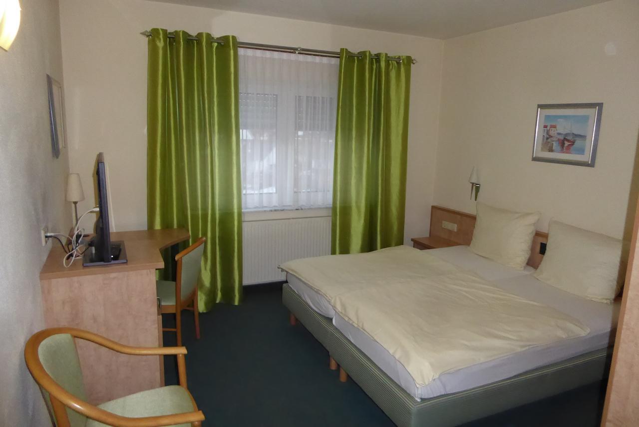Hotel Ring Park Бухен Екстер'єр фото