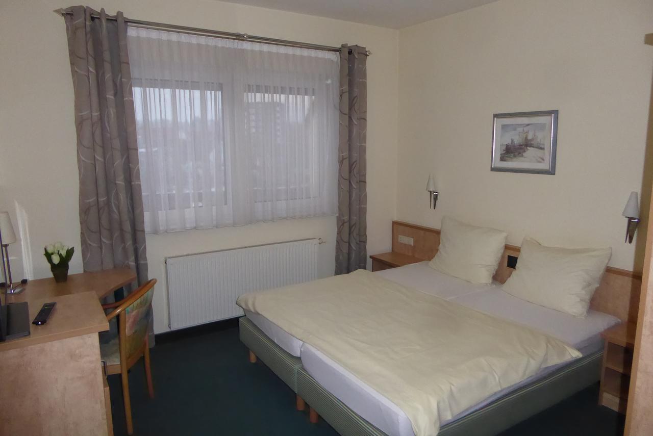 Hotel Ring Park Бухен Екстер'єр фото