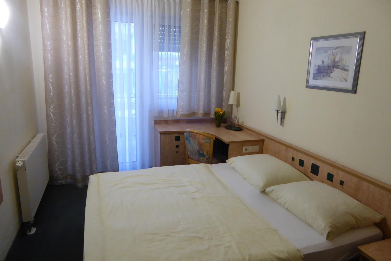 Hotel Ring Park Бухен Екстер'єр фото