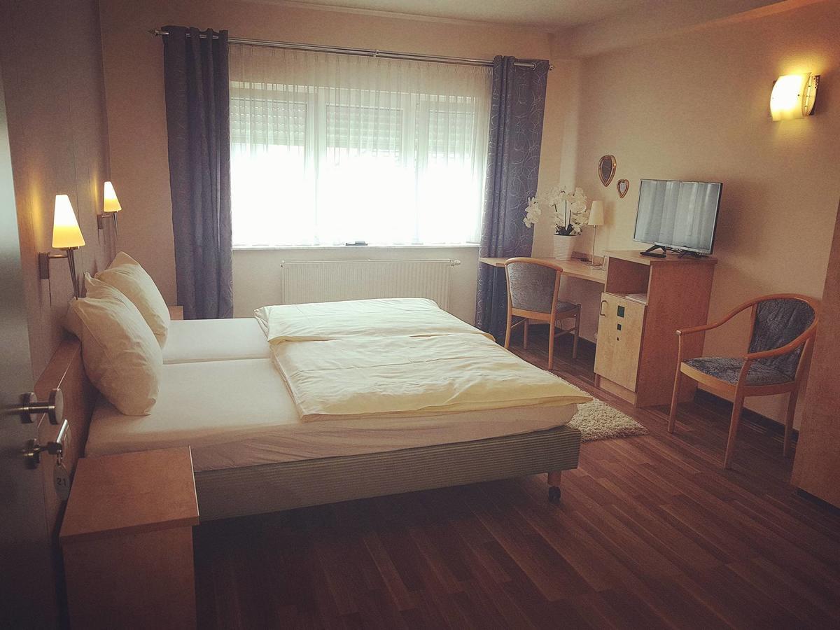 Hotel Ring Park Бухен Екстер'єр фото