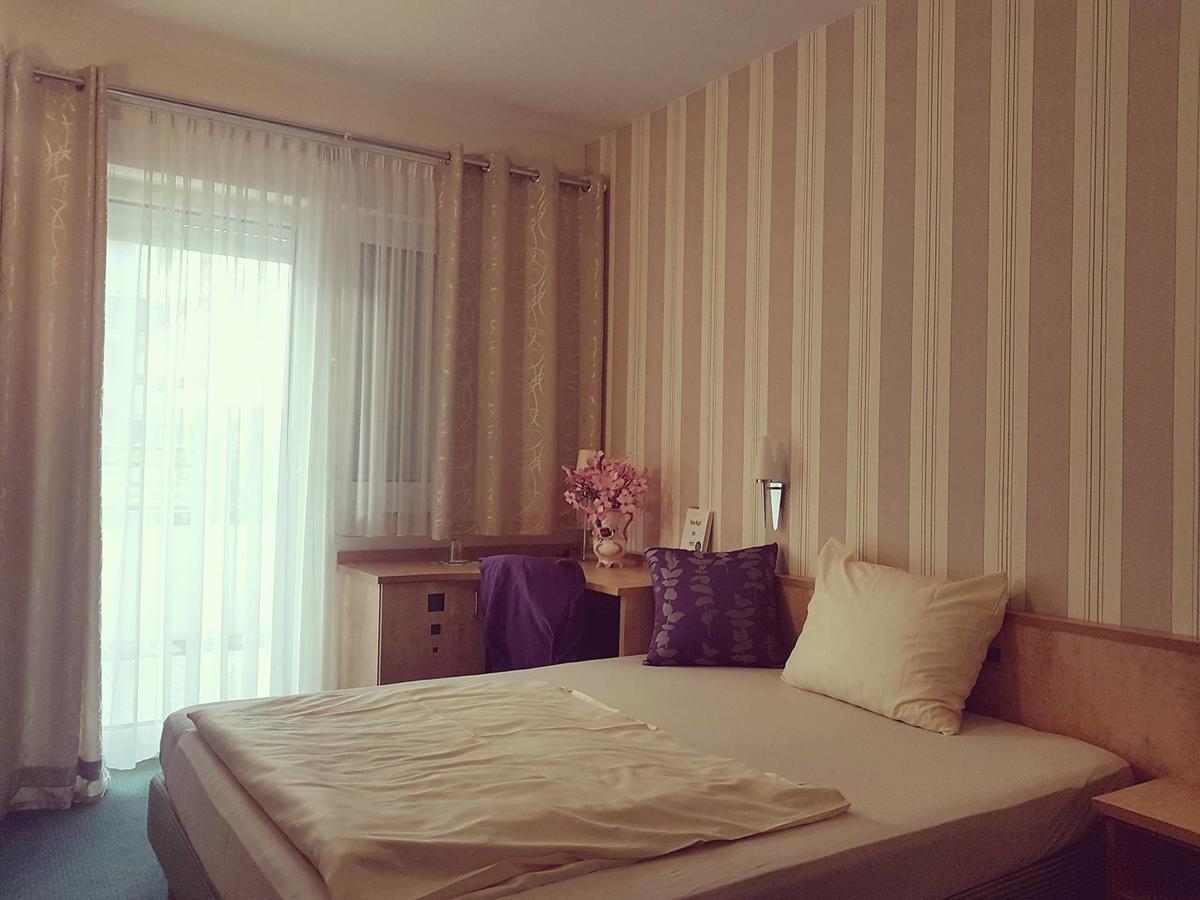 Hotel Ring Park Бухен Екстер'єр фото